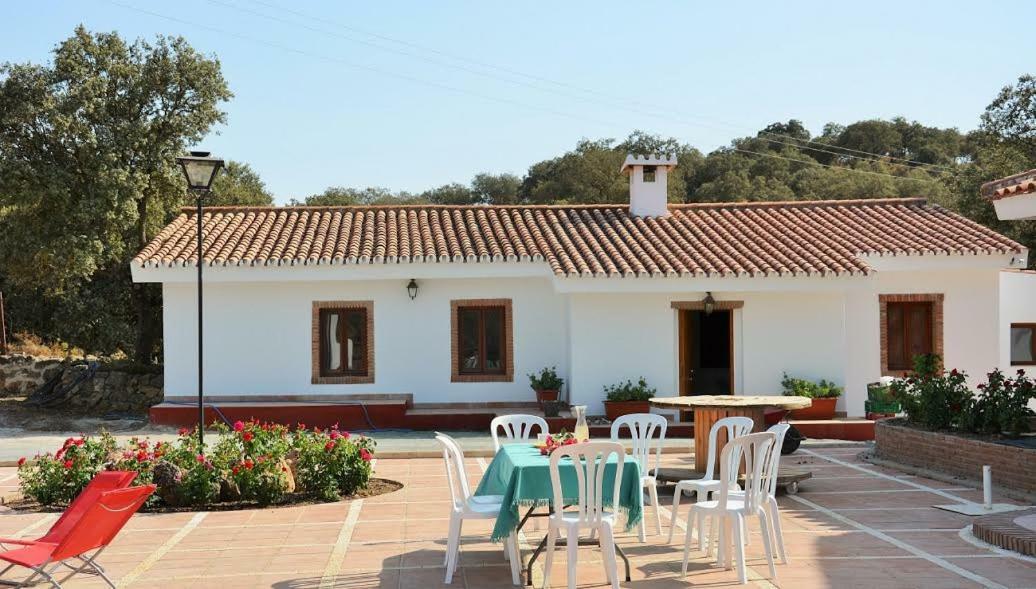 Santa Marta Complejo Rural Con Pista De Padel Vendégház Archidona Kültér fotó
